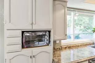 1922 E Myrna Ln, Tempe, AZ 85284 - Photo 18