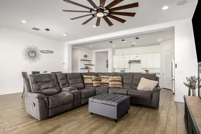 17276 W Aubrey Lane #17276 W, Surprise, AZ 85387 - Photo 8