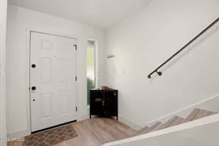 3702 E Monterosa St, Phoenix, AZ 85018 - Photo 2