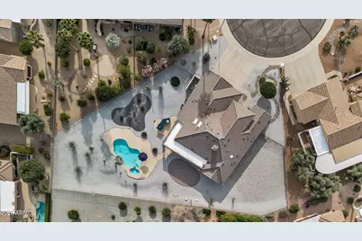 15270 W Morningtree Drive, Surprise, AZ 85374 - Photo 42