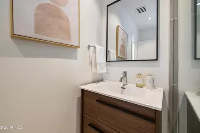 517 W Holly Street, Phoenix, AZ 85003 - Photo 36