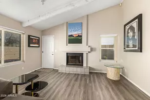 18625 N 15th Pl, Phoenix, AZ 85024 - Photo 12