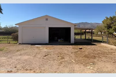 33400 S Melanie Lane, Black Canyon City, AZ 85324 - Photo 42