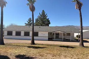 33400 S Melanie Ln, Black Canyon City, AZ 85324 - Photo 2