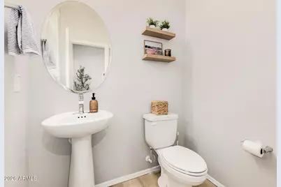 967 N 109th Drive, Avondale, AZ 85323 - Photo 10