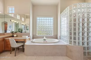 370 E Canyon Creek Dr, Gilbert, AZ 85295 - Photo 34