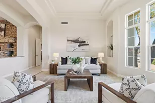 370 E Canyon Creek Dr, Gilbert, AZ 85295 - Photo 6