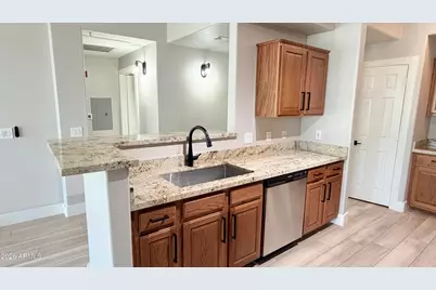 420 W 1st Street #214, Tempe, AZ 85281 - Photo 1