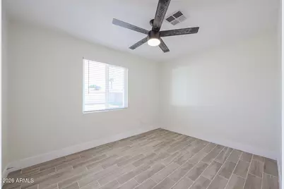 3025 N 37th Drive, Phoenix, AZ 85019 - Photo 6