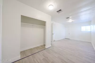 3025 N 37th Drive, Phoenix, AZ 85019 - Photo 14