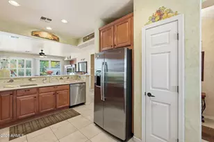 31993 N Skyline Dr, San Tan Valley, AZ 85143 - Photo 10