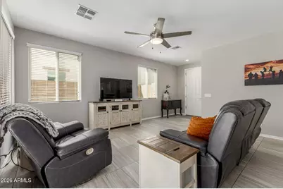 10043 W Robin Lane, Peoria, AZ 85383 - Photo 8