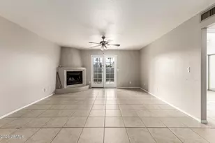 15402 N 28th St, Phoenix, AZ 85032 - Photo 2