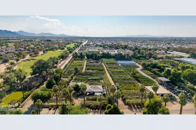 6520 S 28th Street #19, Phoenix, AZ 85042 - Photo 1