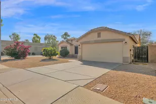 9241 W Sanna Cir, Peoria, AZ 85345 - Photo 2