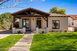 2031 N 17th Ave, Phoenix, AZ 85007 - Photo 1