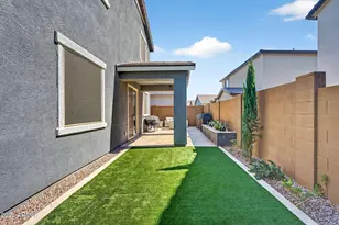 9333 E Sector Dr, Mesa, AZ 85212 - Photo 36