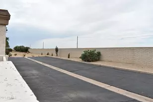 21724 N Verde Ridge Dr, Sun City West, AZ 85375 - Photo 28