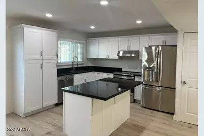 4509 S Mill Avenue, Tempe, AZ 85282 - Photo 6