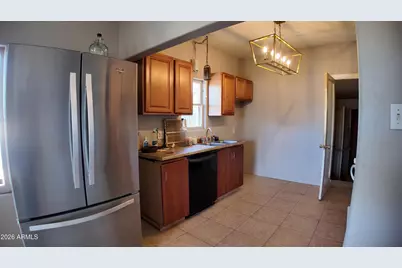 133 N Hibbert Street, Mesa, AZ 85201 - Photo 10