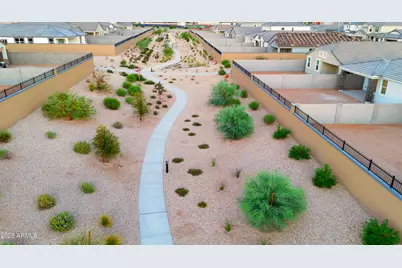 17807 W Brown Street, Waddell, AZ 85355 - Photo 10