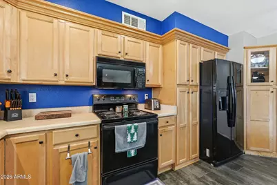 2421 E Hilton Avenue, Mesa, AZ 85204 - Photo 18