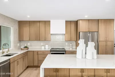 15427 N 2nd Avenue, Phoenix, AZ 85023 - Photo 12