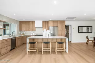 15427 N 2nd Ave, Phoenix, AZ 85023 - Photo 8