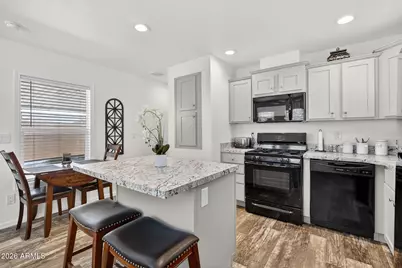 202 N Meridian Road #220, Apache Junction, AZ 85120 - Photo 14