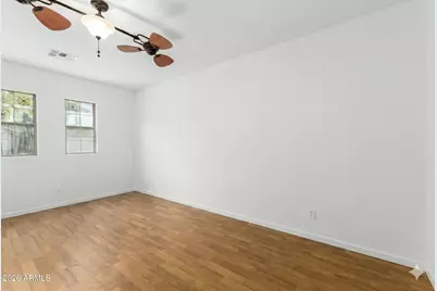 2116 W Kuralt Drive, Anthem, AZ 85086 - Photo 36