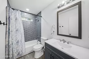 7811 W Oregon Ave, Glendale, AZ 85303 - Photo 12