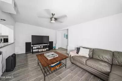 7811 W Oregon Avenue, Glendale, AZ 85303 - Photo 6