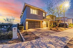 2909 E Sands Dr, Phoenix, AZ 85050 - Photo 2