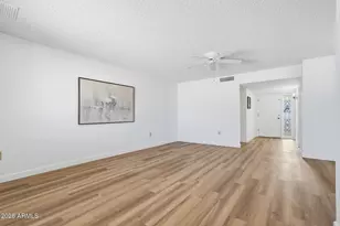 11088 W Frontier Dr, Sun City, AZ 85351 - Photo 4