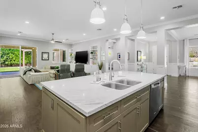 311 E Maryland Avenue, Phoenix, AZ 85012 - Photo 16