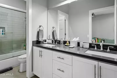 311 E Maryland Avenue, Phoenix, AZ 85012 - Photo 32