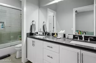 311 E Maryland Ave, Phoenix, AZ 85012 - Photo 32