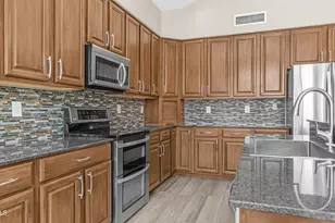 16225 S 1st St, Phoenix, AZ 85048 - Photo 10