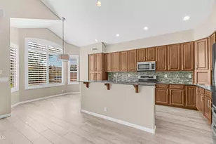 16225 S 1st St, Phoenix, AZ 85048 - Photo 6