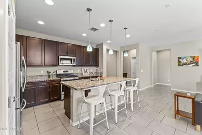 20912 W Almeria Road, Buckeye, AZ 85396 - Photo 10