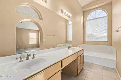 5711 W Cochise Drive, Glendale, AZ 85302 - Photo 22