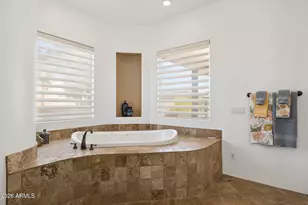 40627 N 6th Ave, Phoenix, AZ 85086 - Photo 22