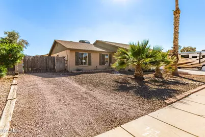 2255 S Orange Street, Mesa, AZ 85210 - Photo 2