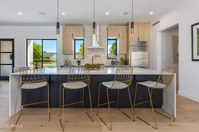 3446 N 47th Street, Phoenix, AZ 85018 - Photo 2