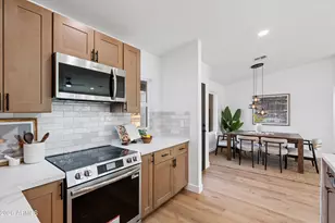 5801 E Evans Dr, Scottsdale, AZ 85254 - Photo 18