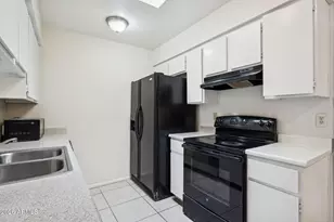 9001 W Elm St, Phoenix, AZ 85037 - Photo 14