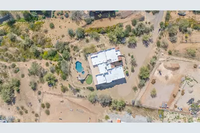 33207 N 12th Street, Phoenix, AZ 85085 - Photo 8