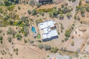 33207 N 12th St, Phoenix, AZ 85085 - Photo 8