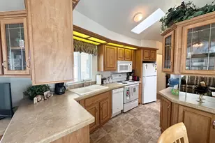 111 S Greenfield Rd, Mesa, AZ 85206 - Photo 18