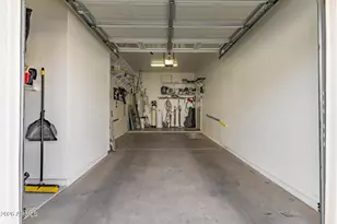 8270 N Hayden Rd, Scottsdale, AZ 85258 - Photo 24